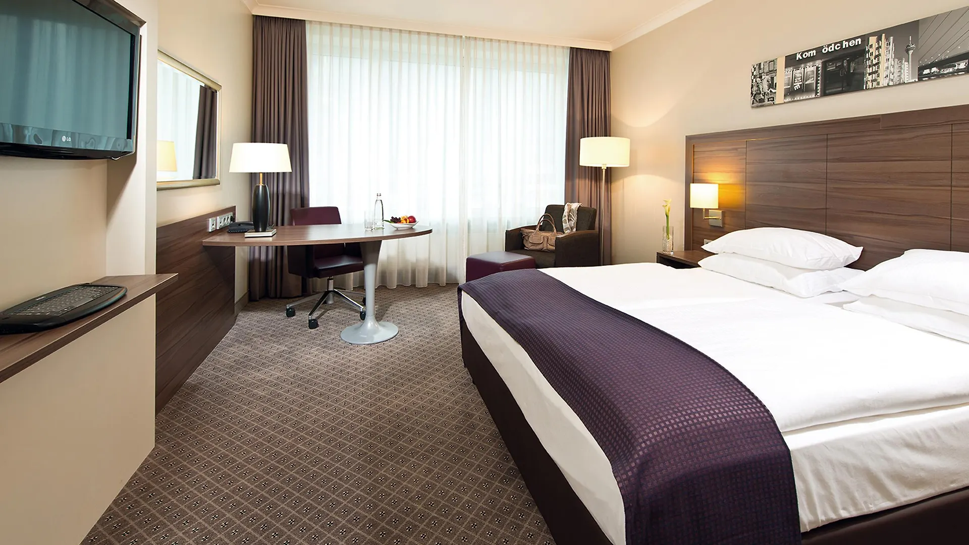 Leonardo Royal Hotel Düsseldorf Königsallee 4*,