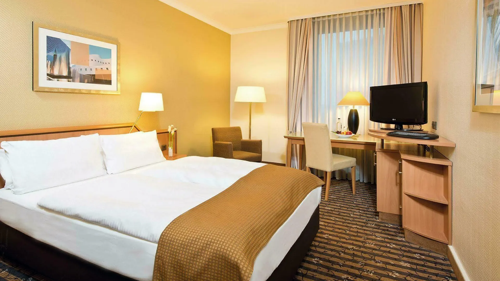 Leonardo Royal Hotel Duesseldorf Koenigsallee 4*, Dusseldorf